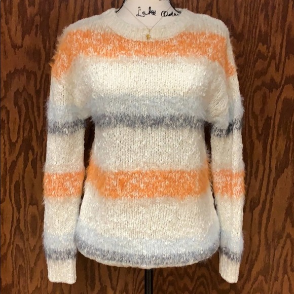 Workshop Republic Clothing Fuzzy Sweater - Picture 2 of 13